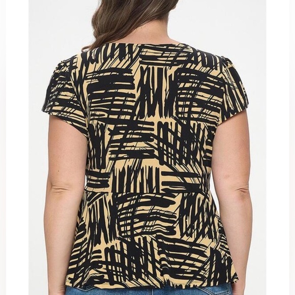 Talent Abstract Wrap Top Black Tan Short Sleeve Size 2XL - Picture 2 of 6